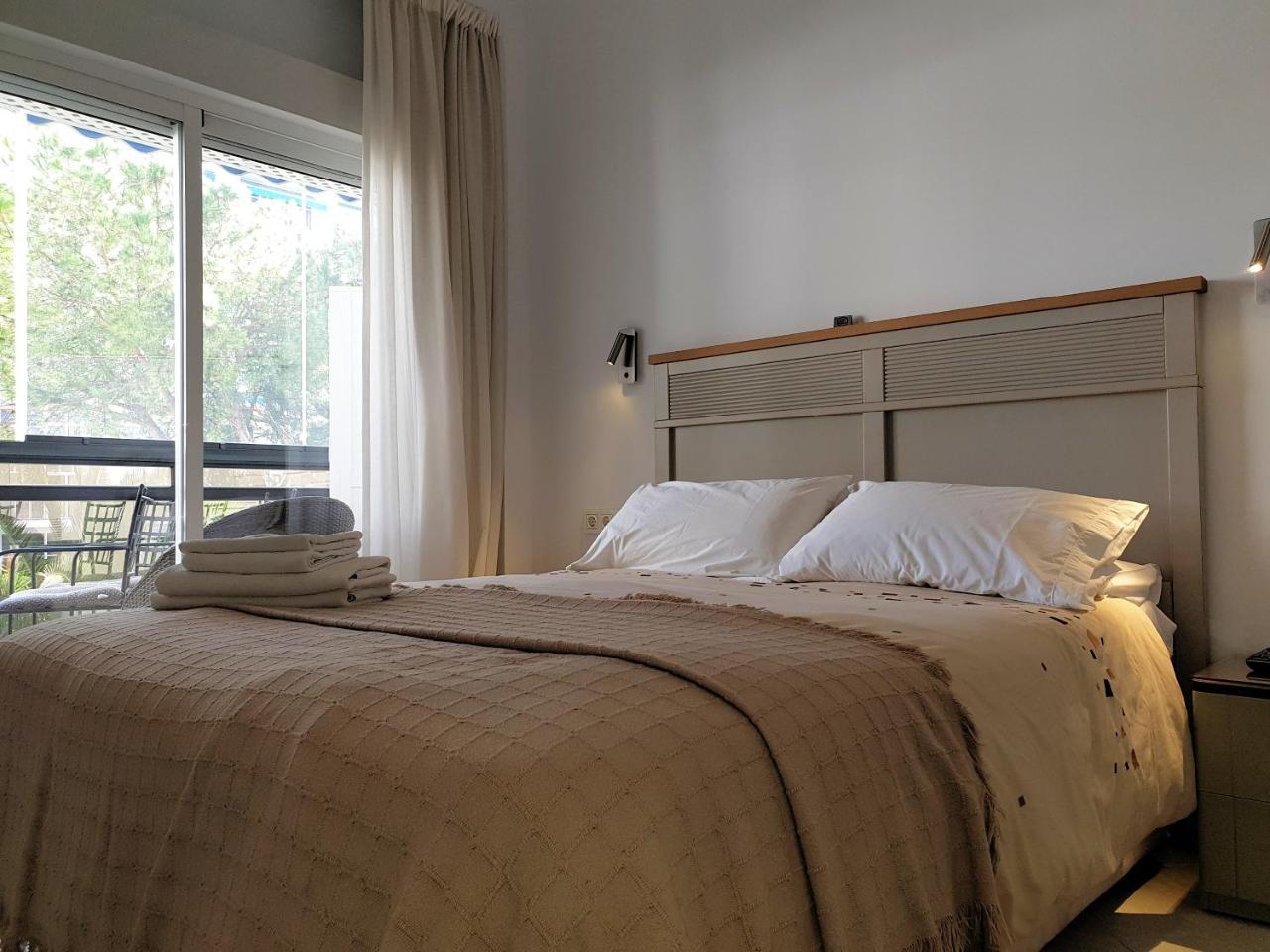 Skol Apartments Marbella Esterno foto