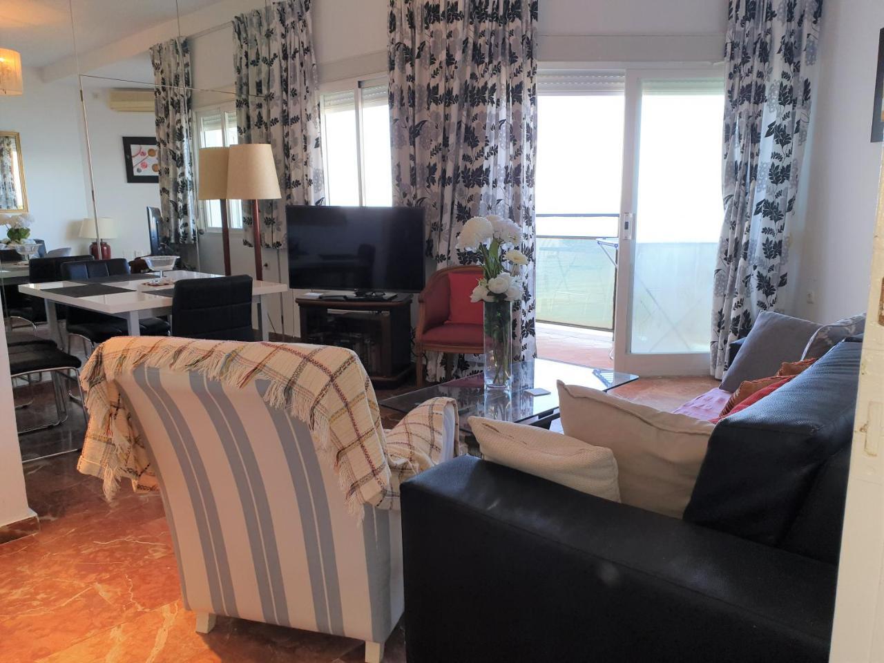Skol Apartments Marbella Esterno foto