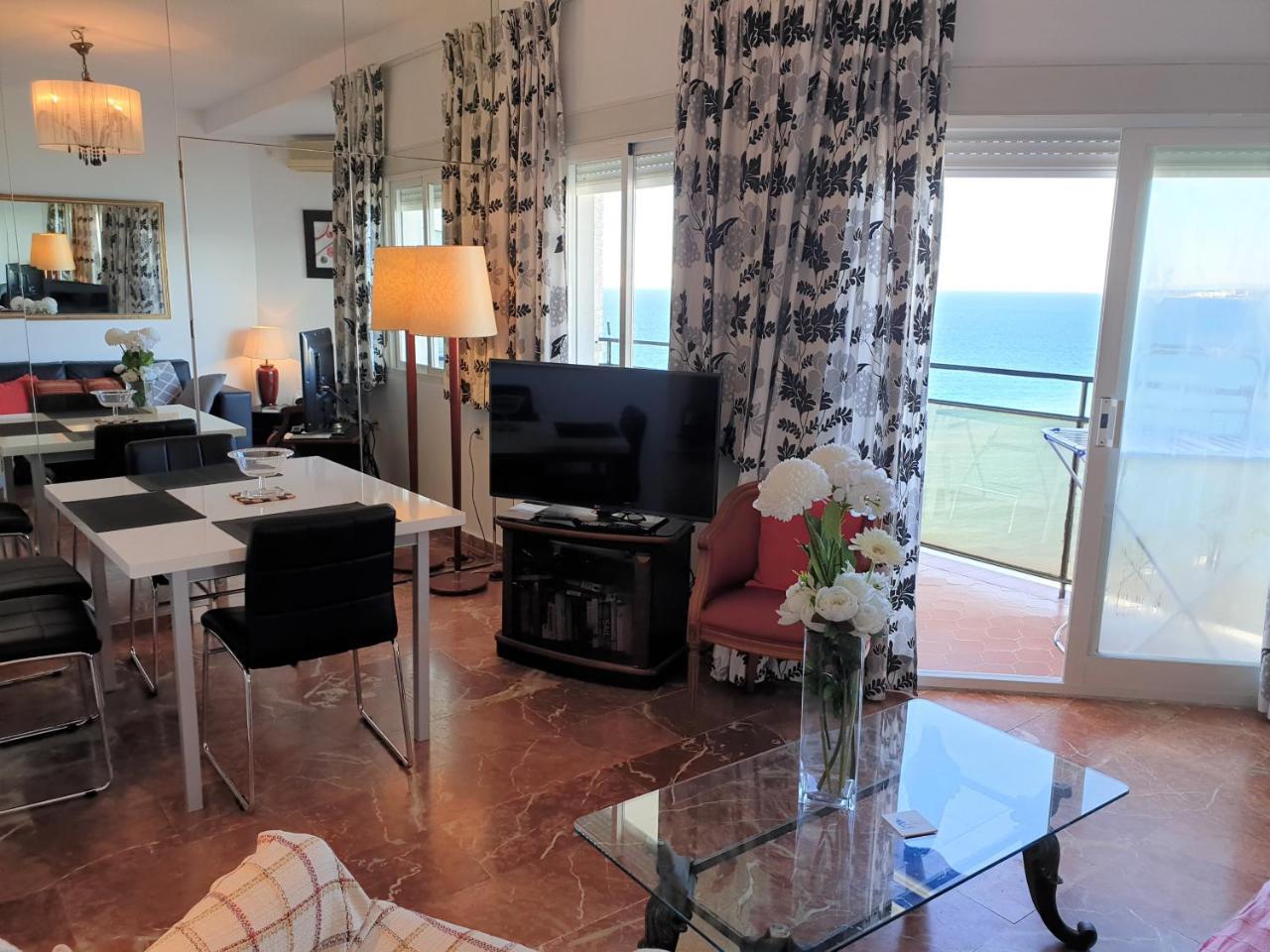 Skol Apartments Marbella Esterno foto